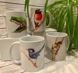 gail-parker-bird-amphibian-mug