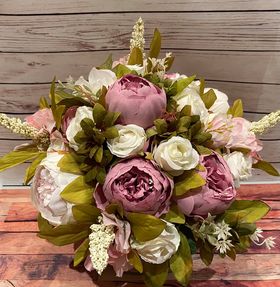 pink-peony-white-rose